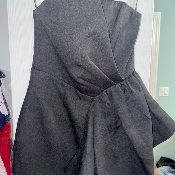 ELLIATT Black Zuri Mini Dress Size Small Revolve party dress ruffles - Picture 5 of 6